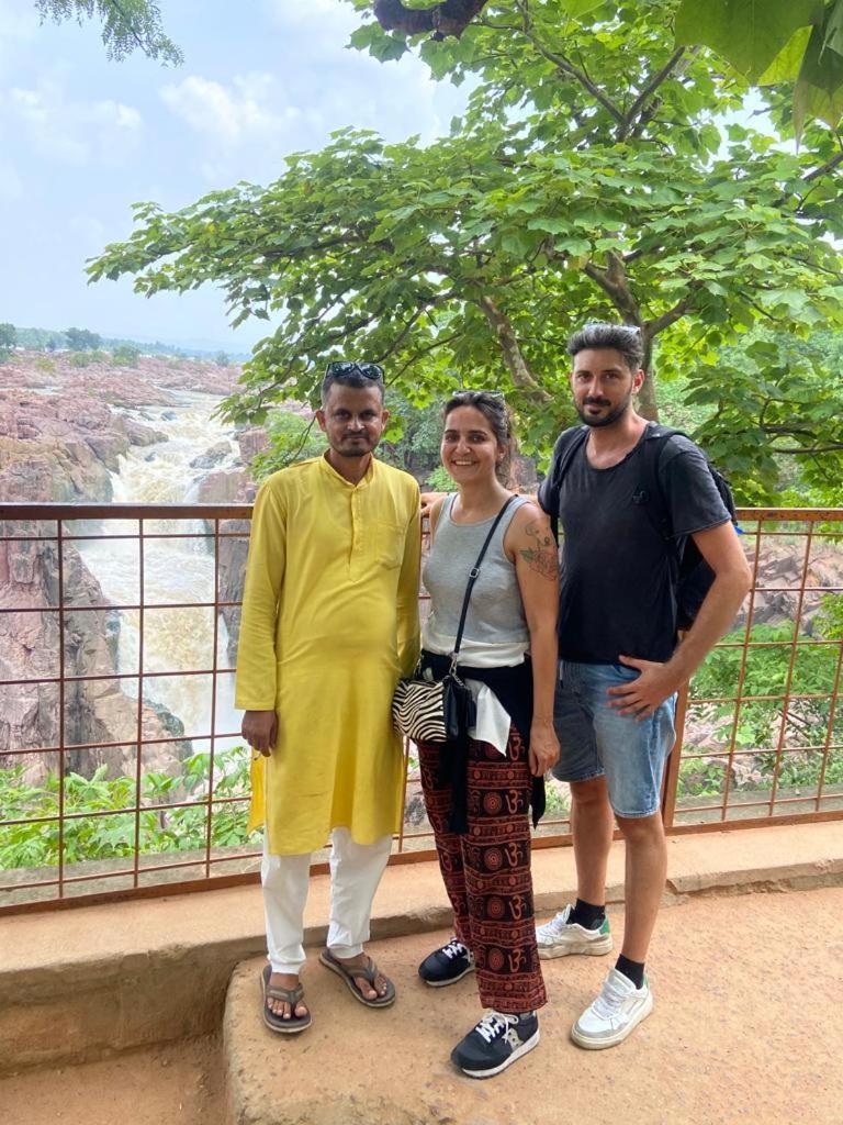 Khajuraho Homestay エクステリア 写真